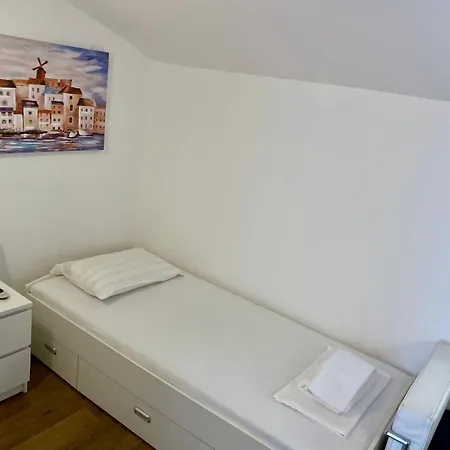 Noa Apartment *